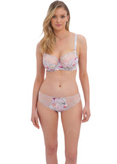 Fantasie | Skylar Brief