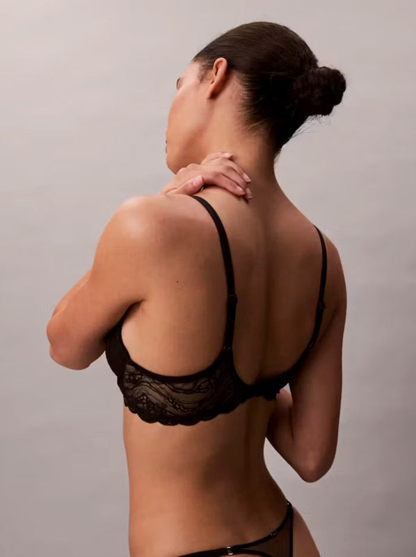 Calvin Klein | Sensual Stretch Lace Lightly Lined Plunge Bra | Black