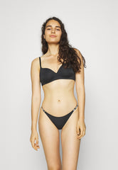 Puma | Soft Non Wired Bra | Black