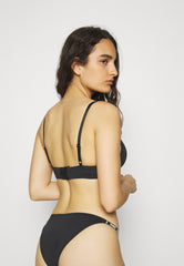 Puma | Soft Non Wired Bra | Black