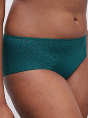 Chantelle | Norah Covering Shorty | Oriental Green