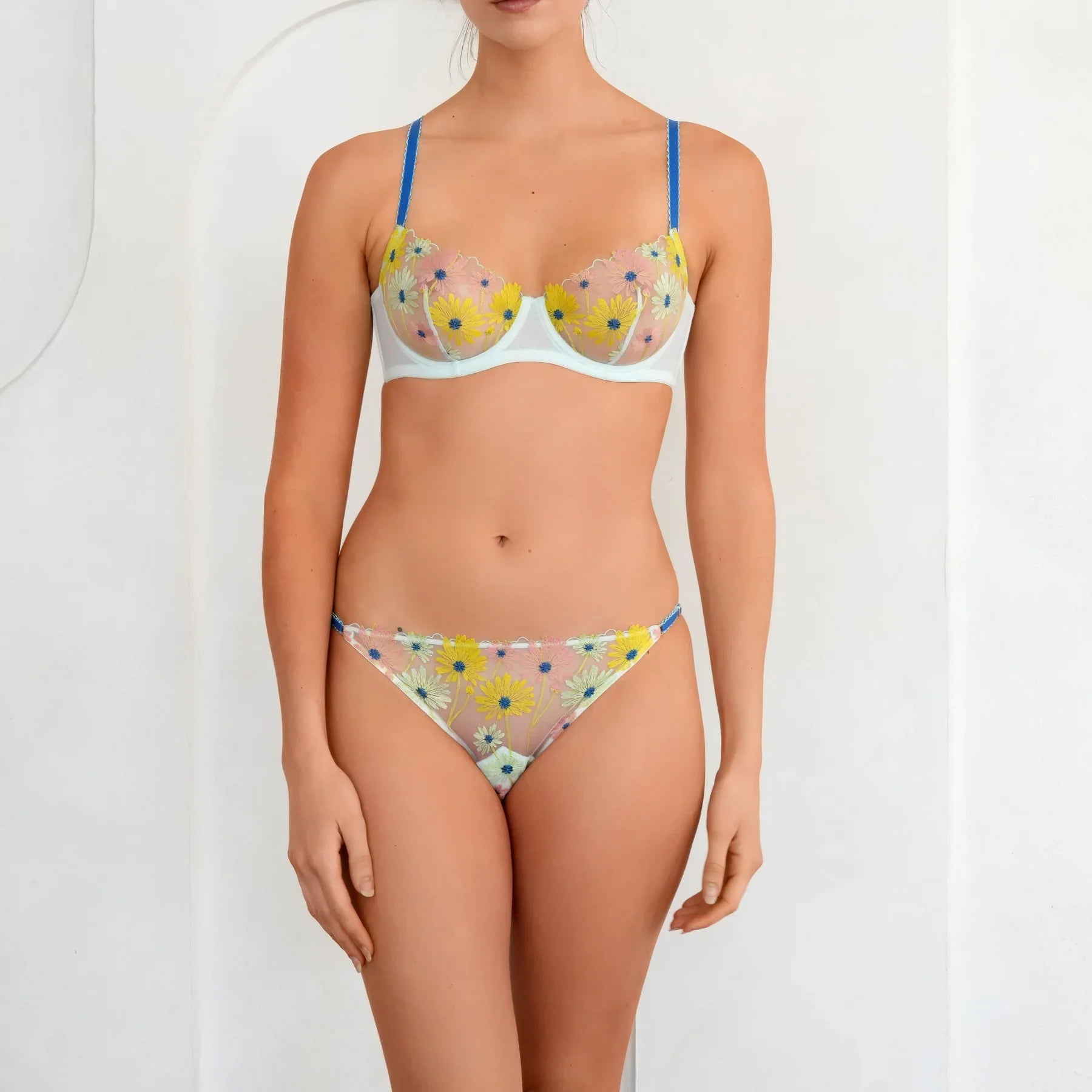 Huit | Danse Des Fleurs Half Cup Bra | Mint