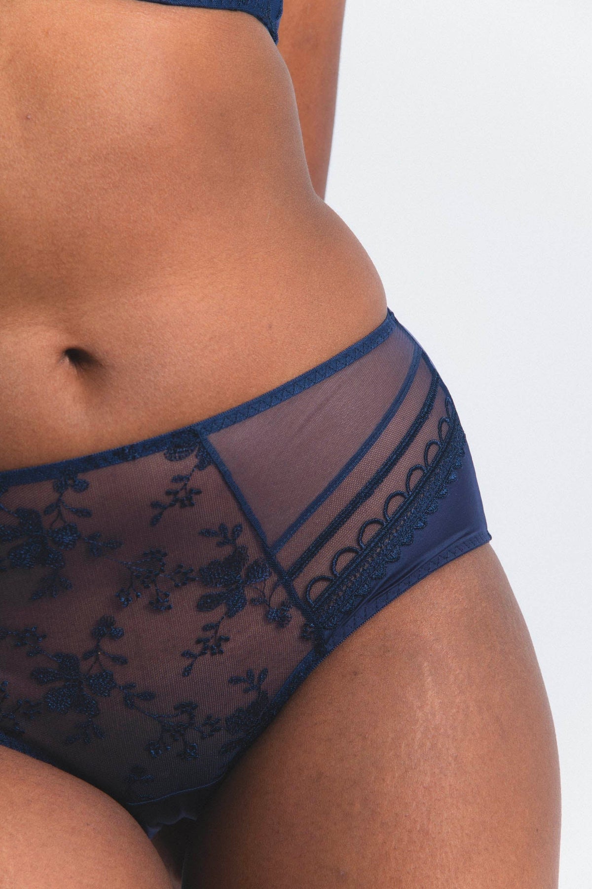 Maison Lejaby | Muse Embroidered Panty | Dark Night
