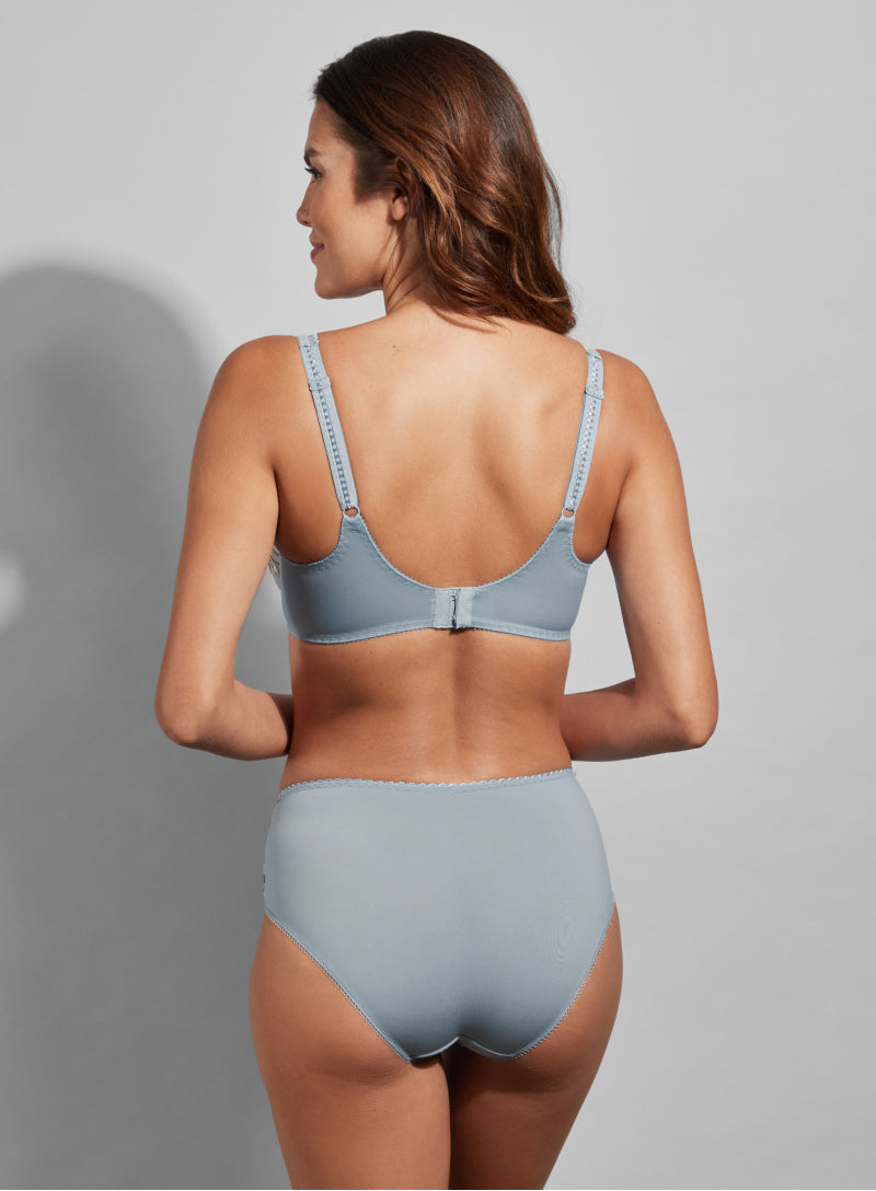 Empreinte | Lauren Panty | Sky
